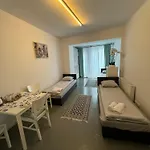 Esa Albergue